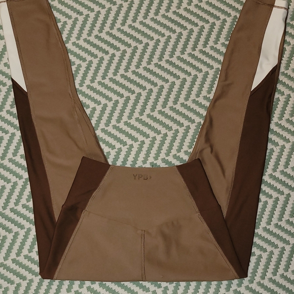 Abercrombie & Fitch YPB ScultLUX 7/8 High Waisted Leggings XS NWOT - Picture 6 of 7